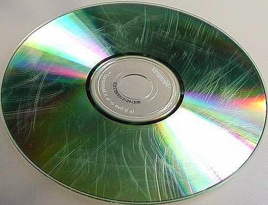 3 Tools To Recover Data From Damaged CD / DVD